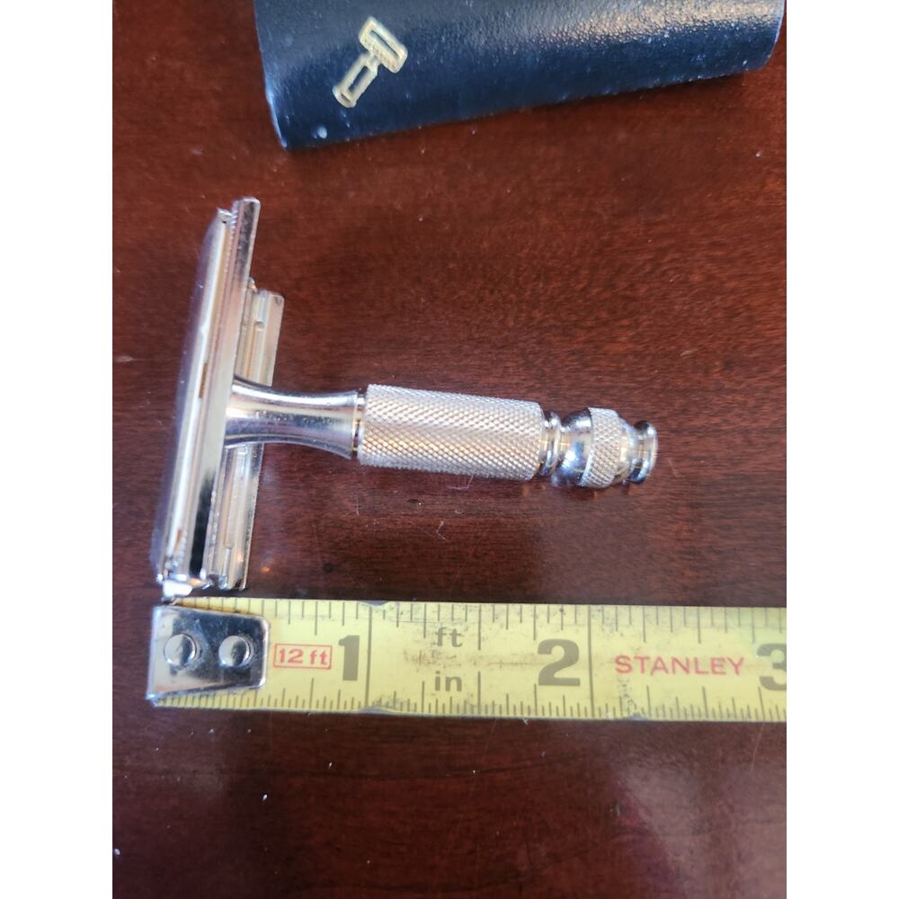 GILLETTE TRAVEL RAZOR KIT IN Black LEATHER CASE Vtg. 1960's With Razor NEW - Picture 7 of 11